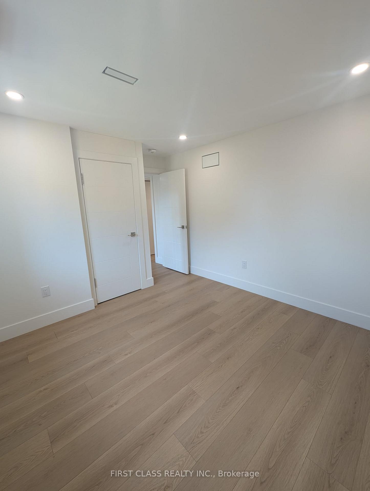 Photo 17 of 2577 Bridle Road S, Oshawa, Windfields — HOMEH