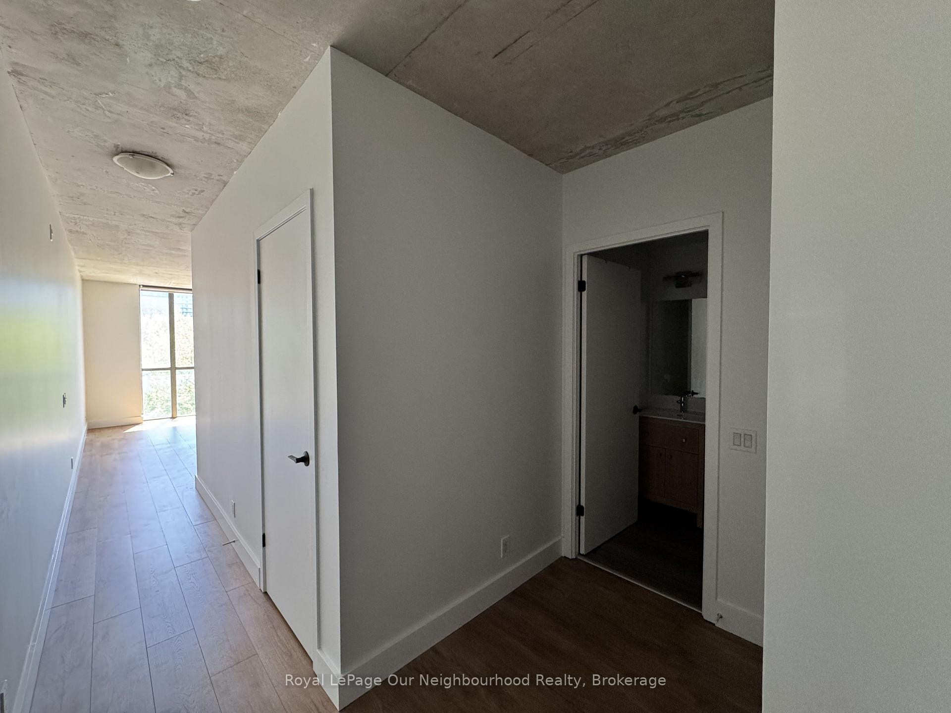 Photo 3 of Unit 308, 2 Gladstone Avenue, Toronto, Little Portugal — HOMEH