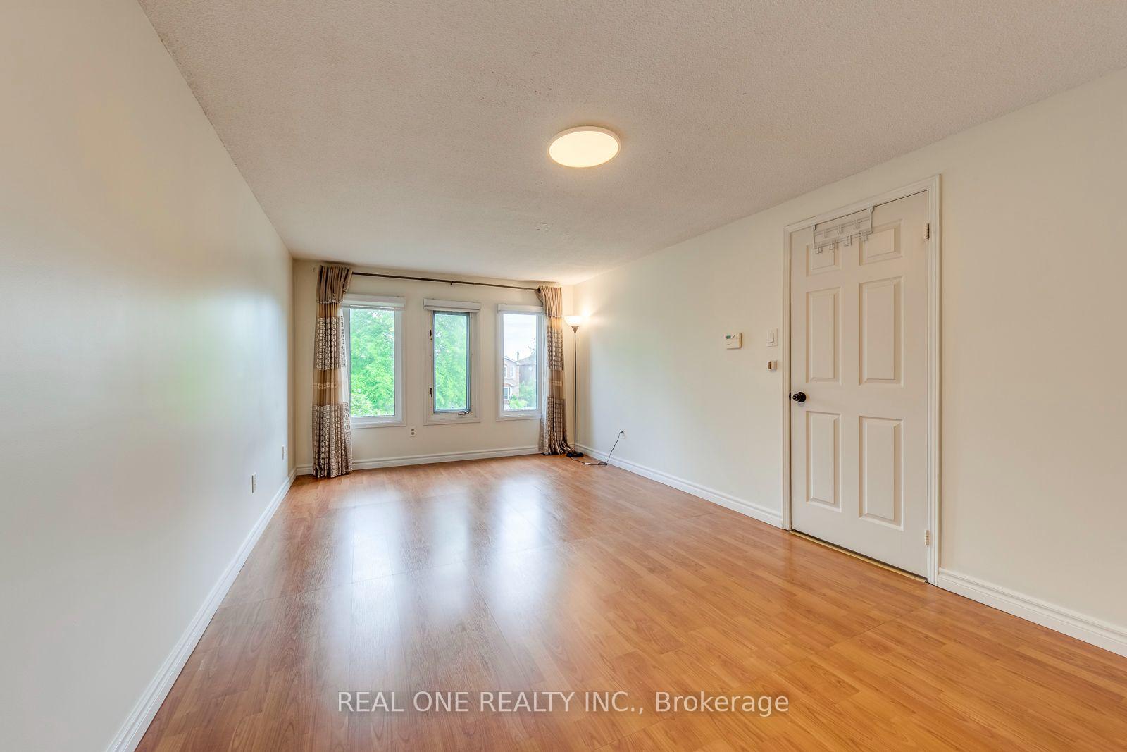 Photo 22 of 3310 Jackpine Road, Mississauga, Erin Mills — HOMEH