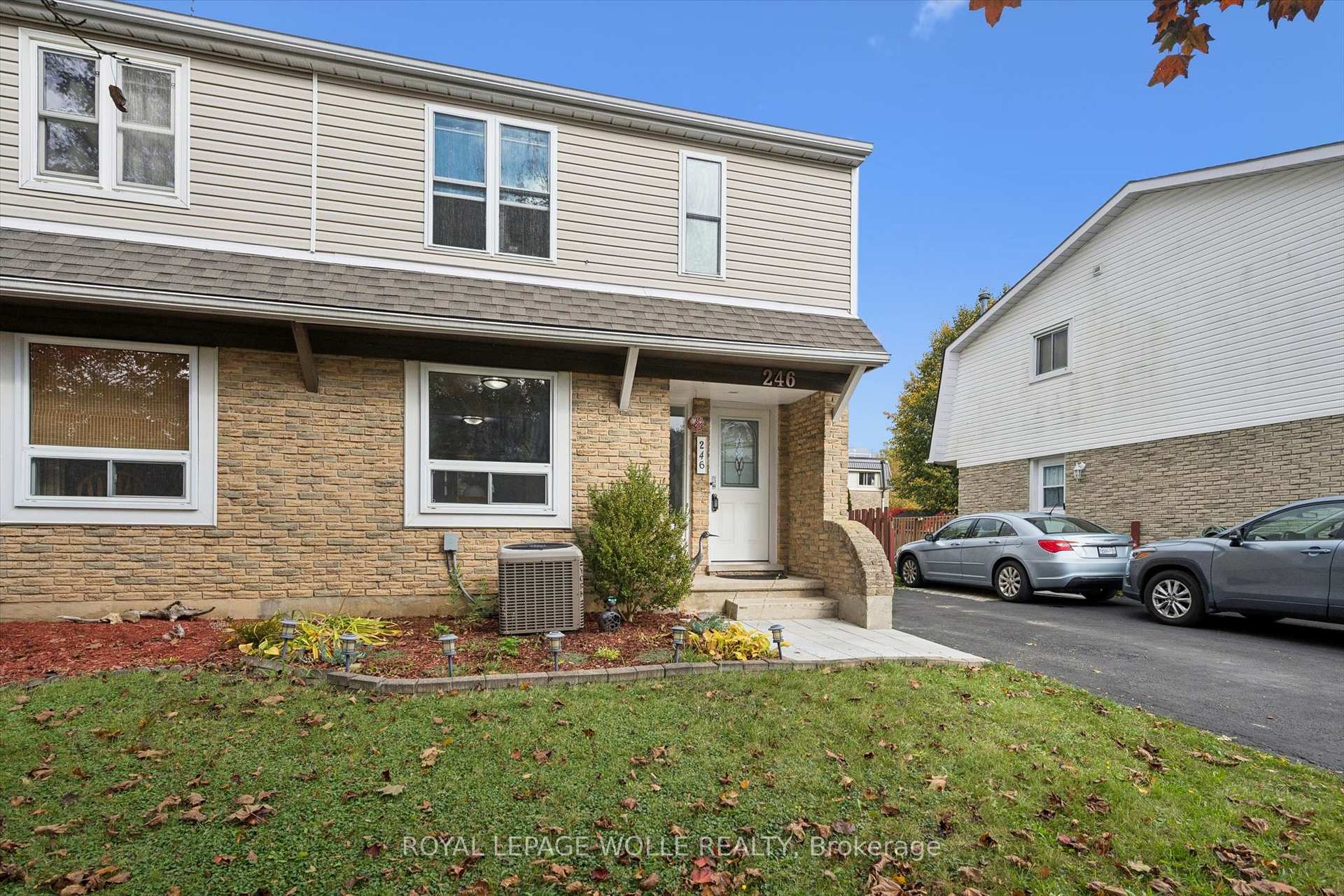 Photo 4 of 246 Patricia Road, Stratford — HOMEH