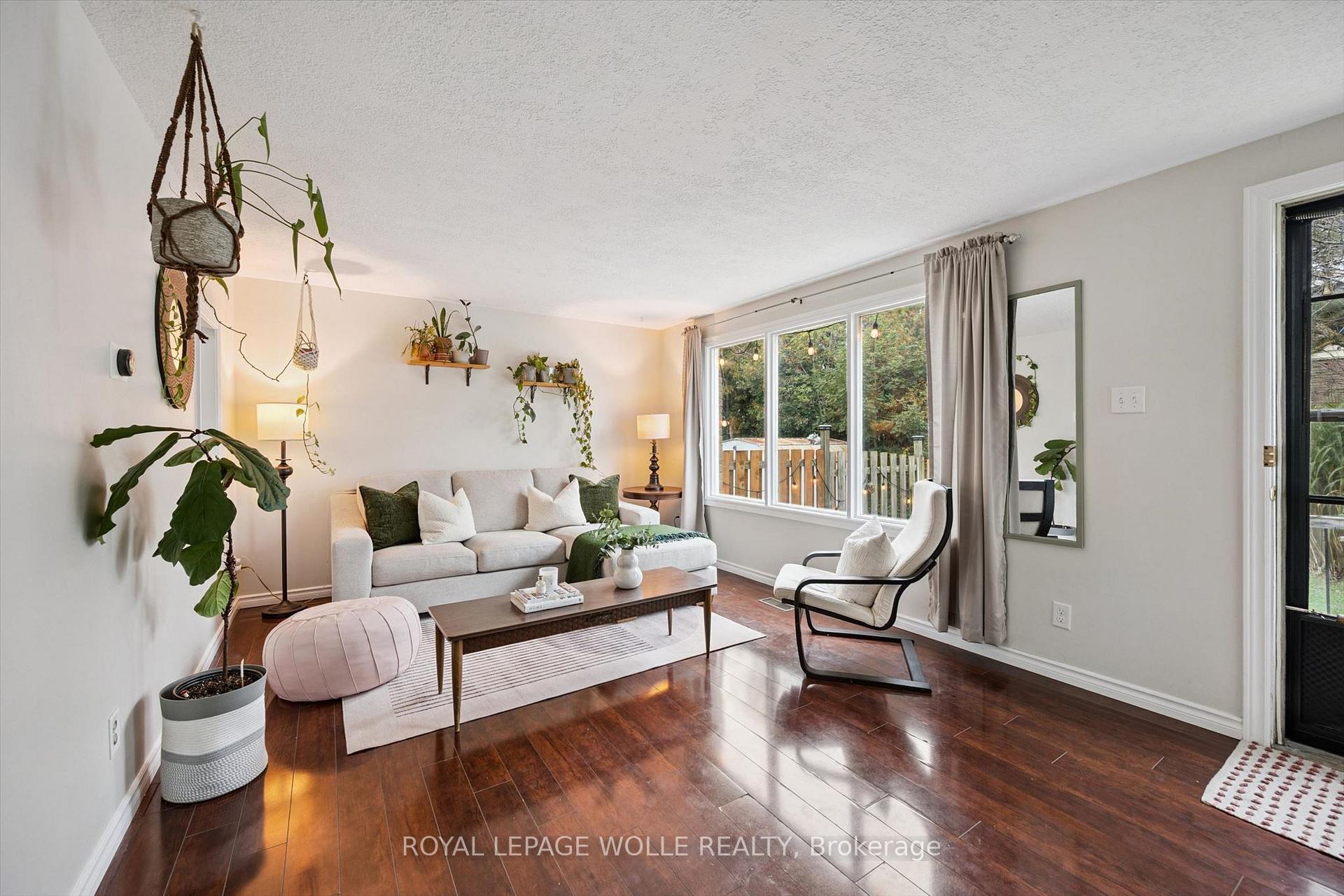 Photo 8 of 246 Patricia Road, Stratford — HOMEH