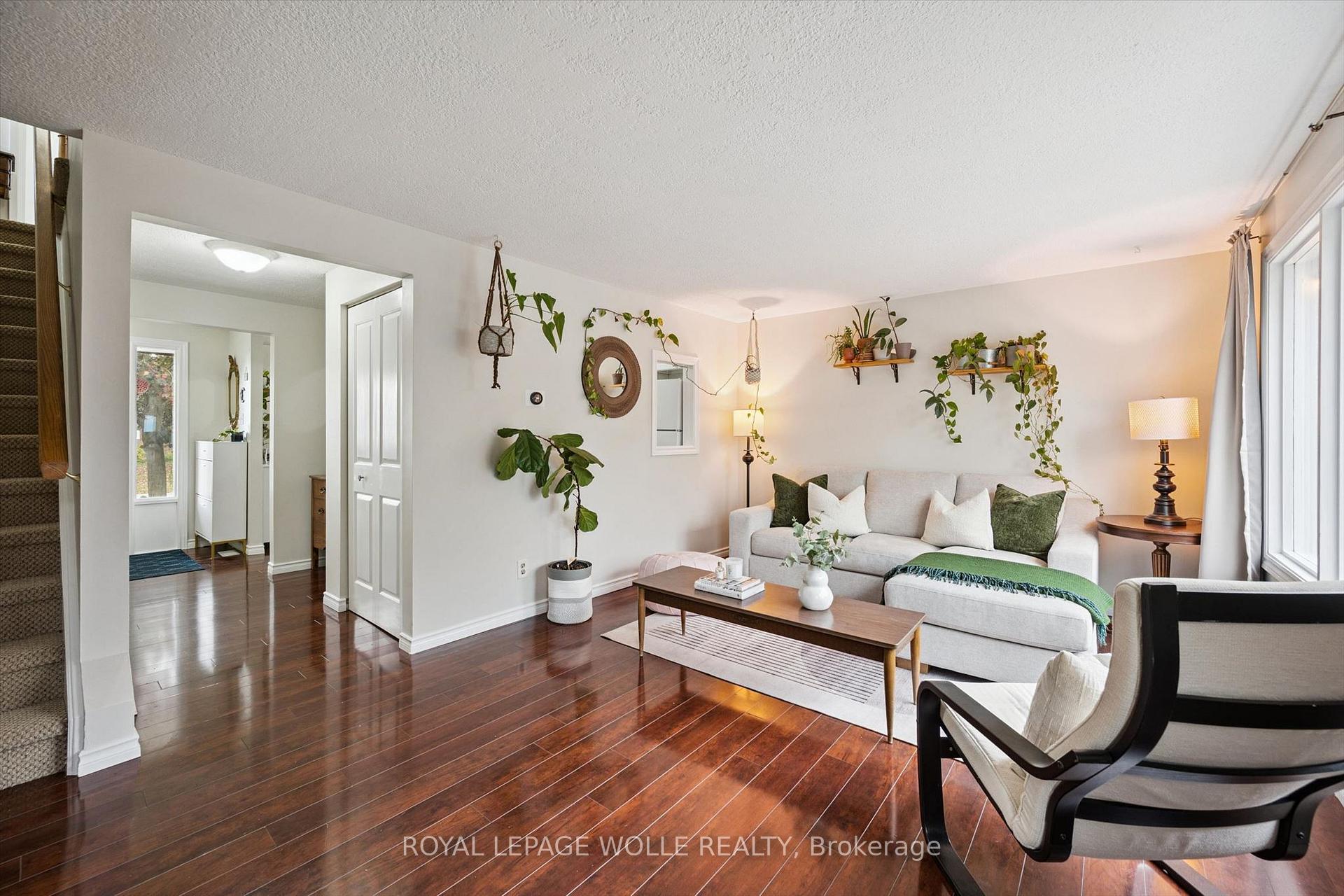 Photo 9 of 246 Patricia Road, Stratford — HOMEH