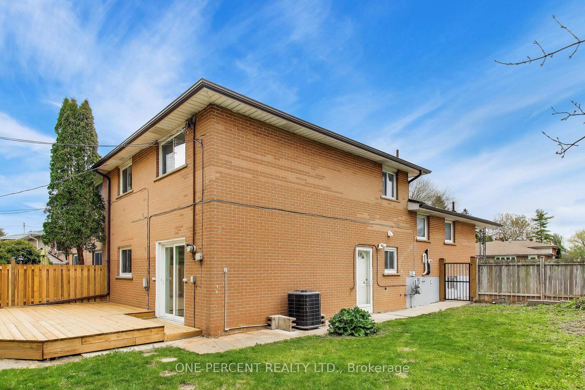 Photo 33 of 1270 Pallatine Drive, Oakville, College Park — HOMEH