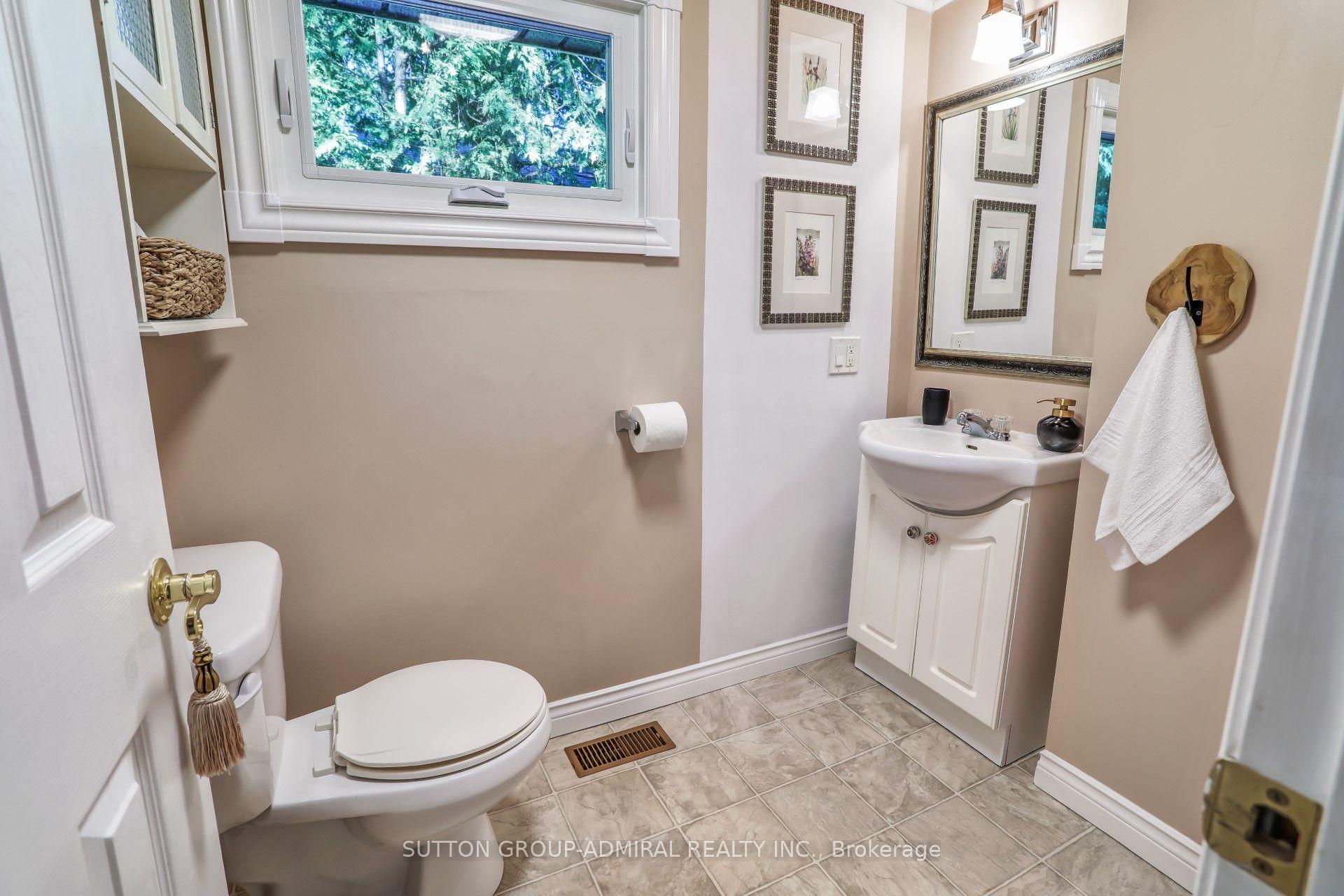 Photo 13 of 1087 Elm Road, Innisfil, Rural Innisfil — HOMEH