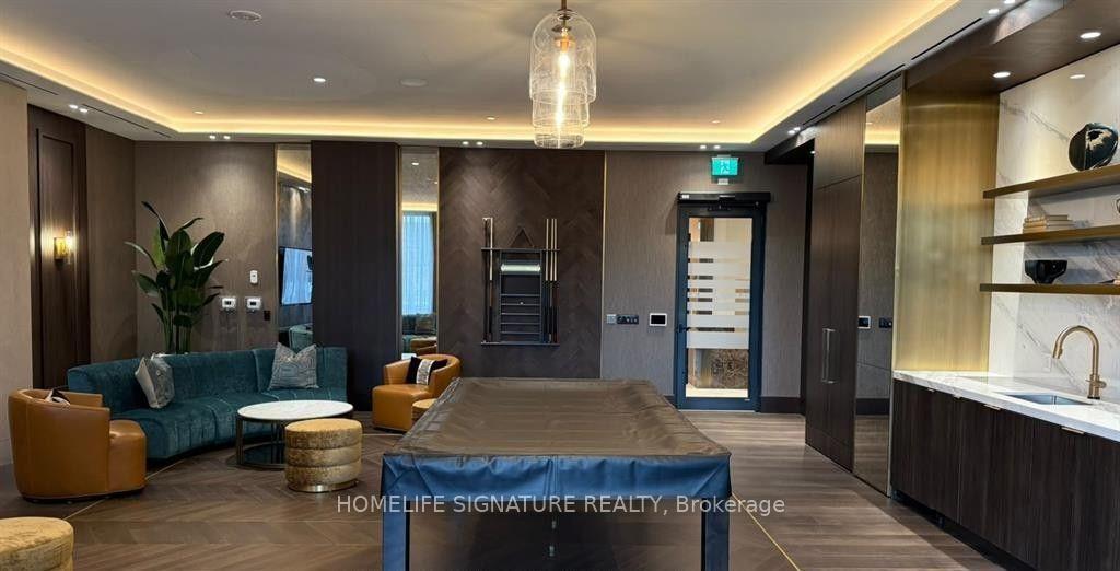 Photo 5 of Unit 1705, 21 Meadowdale Road, Vaughan, Vaughan Corporate Centre — HOMEH