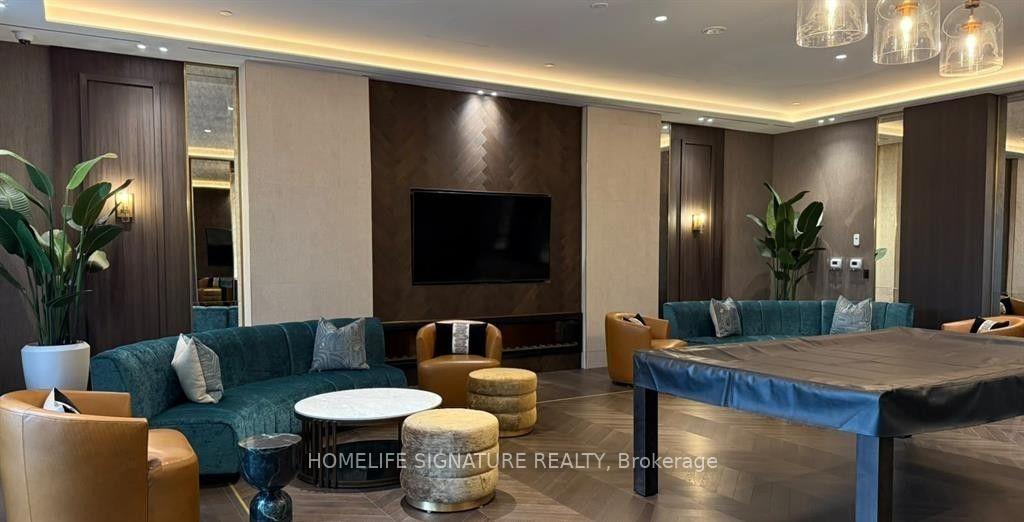 Photo 6 of Unit 1705, 21 Meadowdale Road, Vaughan, Vaughan Corporate Centre — HOMEH