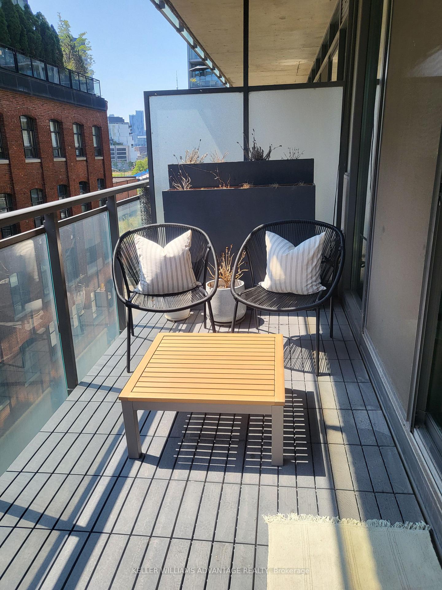 Photo 7 of Unit 508, 90 Broadview Avenue, Toronto, South Riverdale — HOMEH