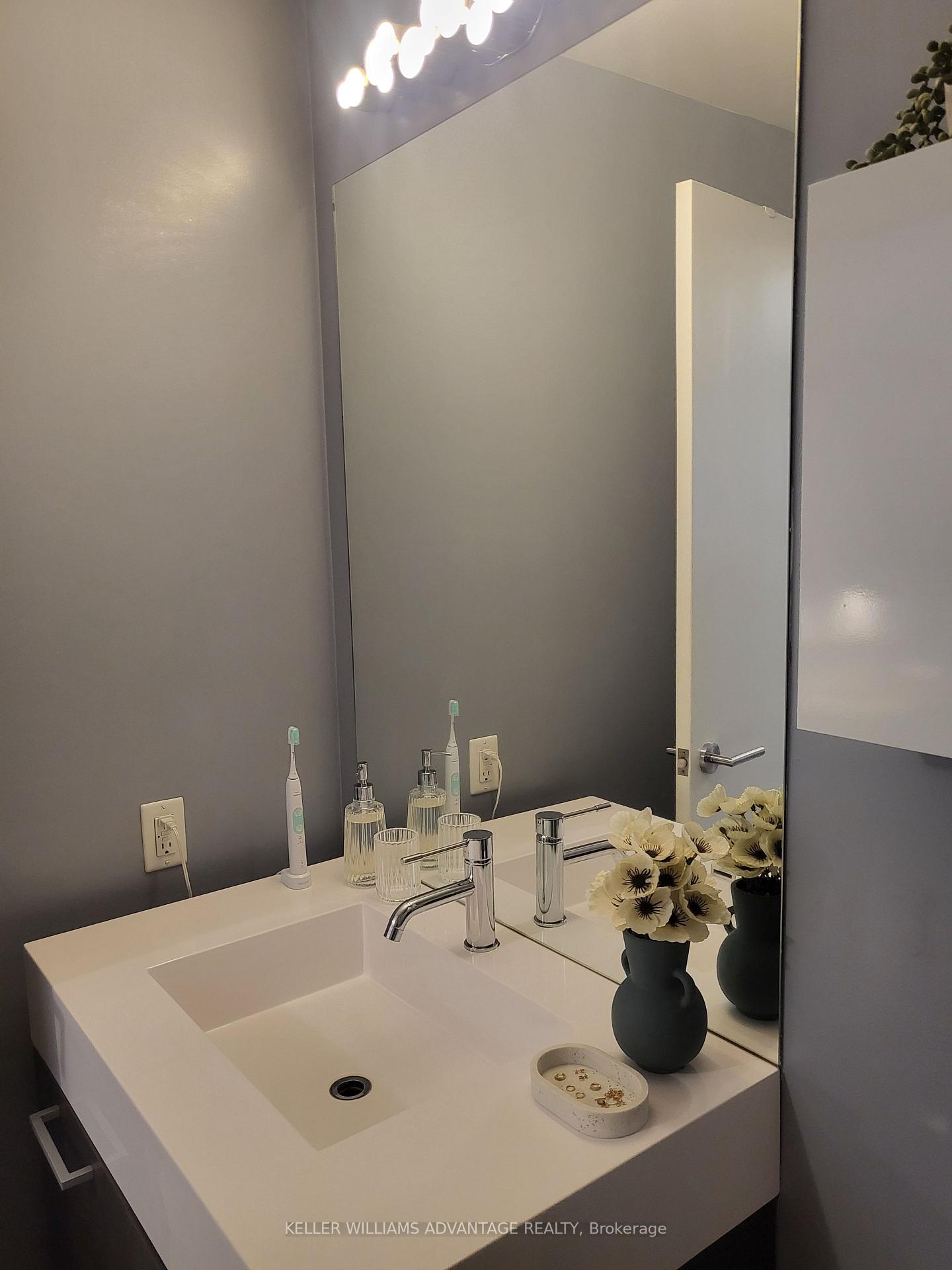 Photo 9 of Unit 508, 90 Broadview Avenue, Toronto, South Riverdale — HOMEH