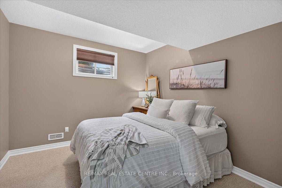 Photo 34 of 515 Woodward Drive, Strathroy-Caradoc, Mount Brydges — HOMEH