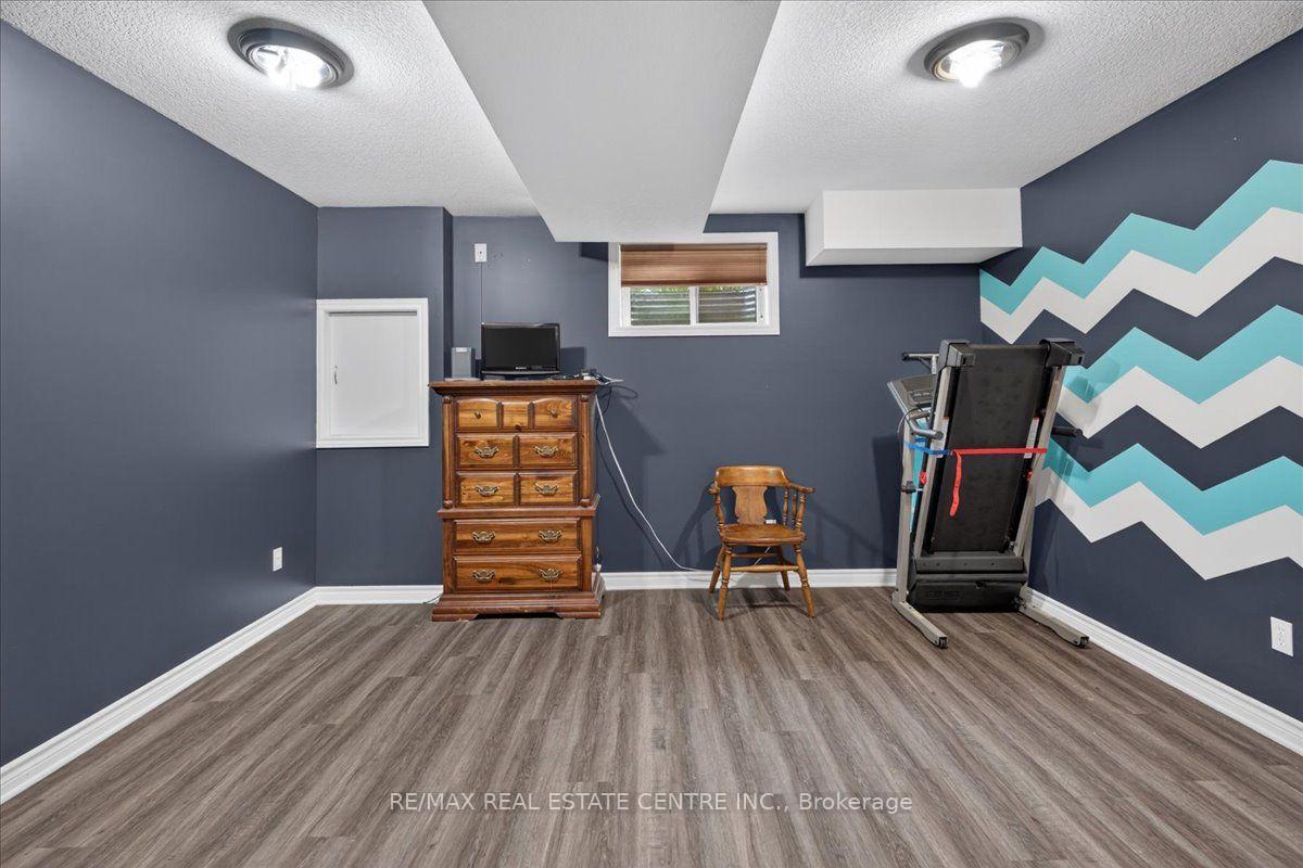 Photo 35 of 515 Woodward Drive, Strathroy-Caradoc, Mount Brydges — HOMEH