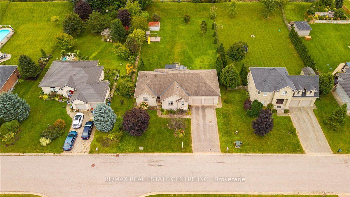 Photo 46 of 515 Woodward Drive, Strathroy-Caradoc, Mount Brydges — HOMEH