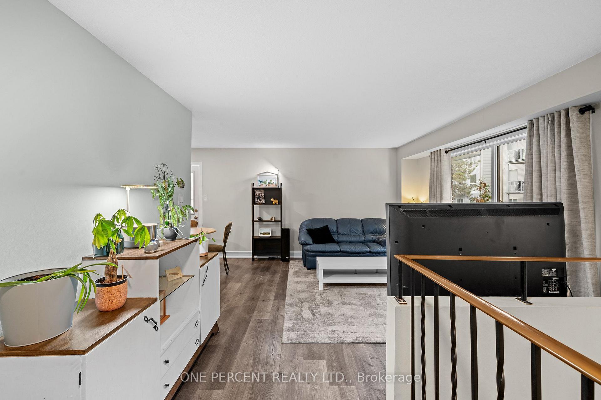Photo 7 of Unit D, 20 Sonnet Crescent, Ottawa, Westcliffe Estates — HOMEH
