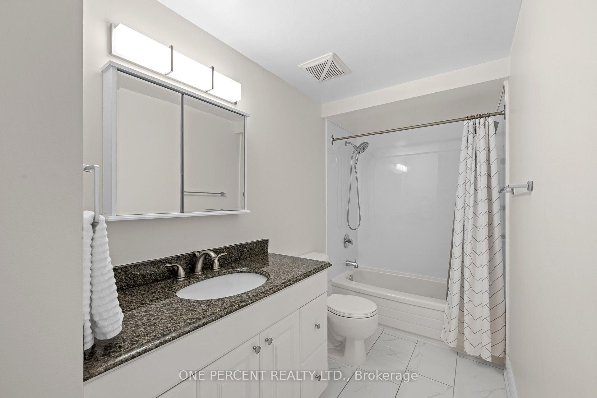 Photo 18 of Unit D, 20 Sonnet Crescent, Ottawa, Westcliffe Estates — HOMEH