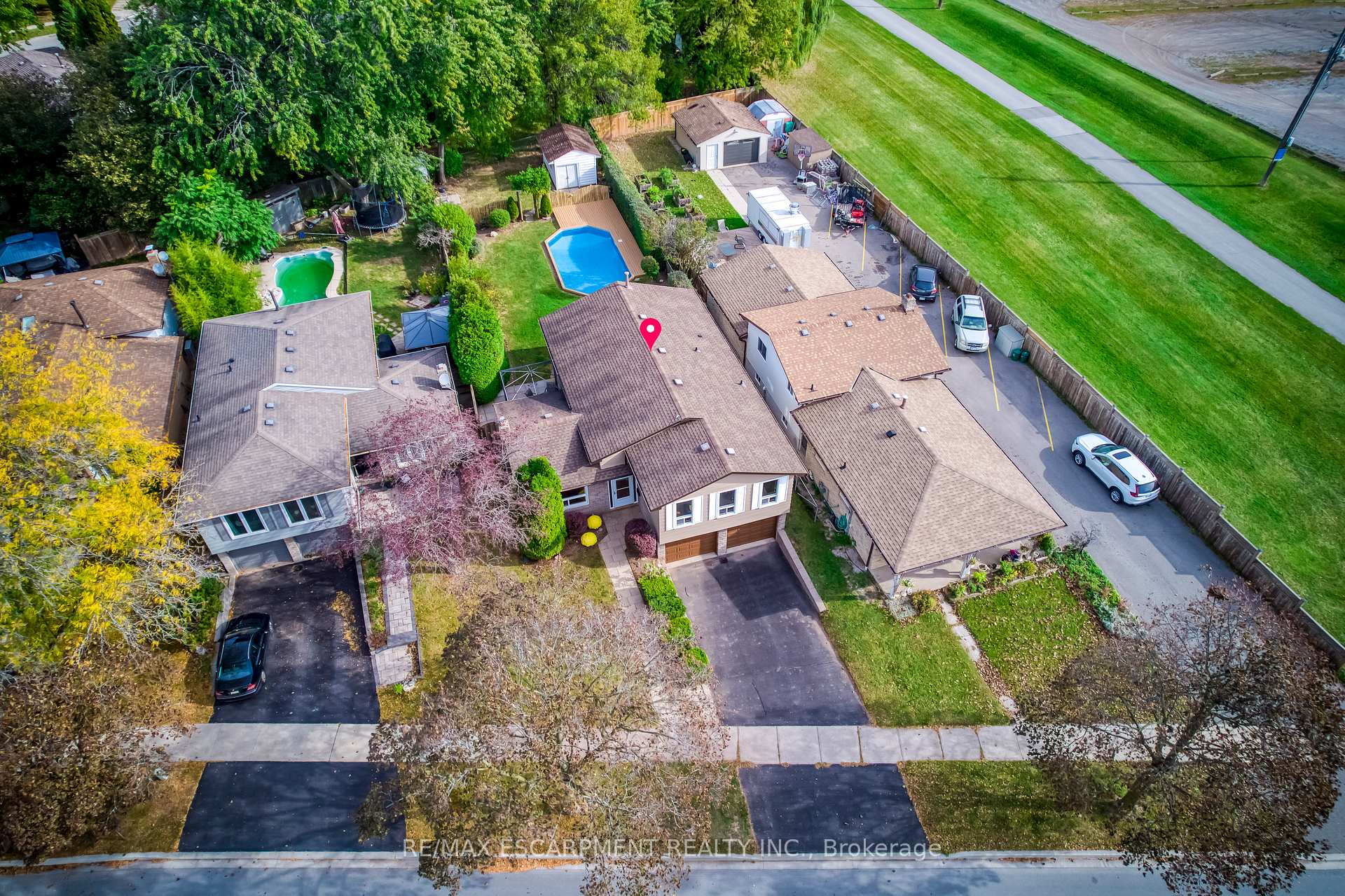 Photo 3 of 625 Belvenia Road, Burlington, Shoreacres — HOMEH