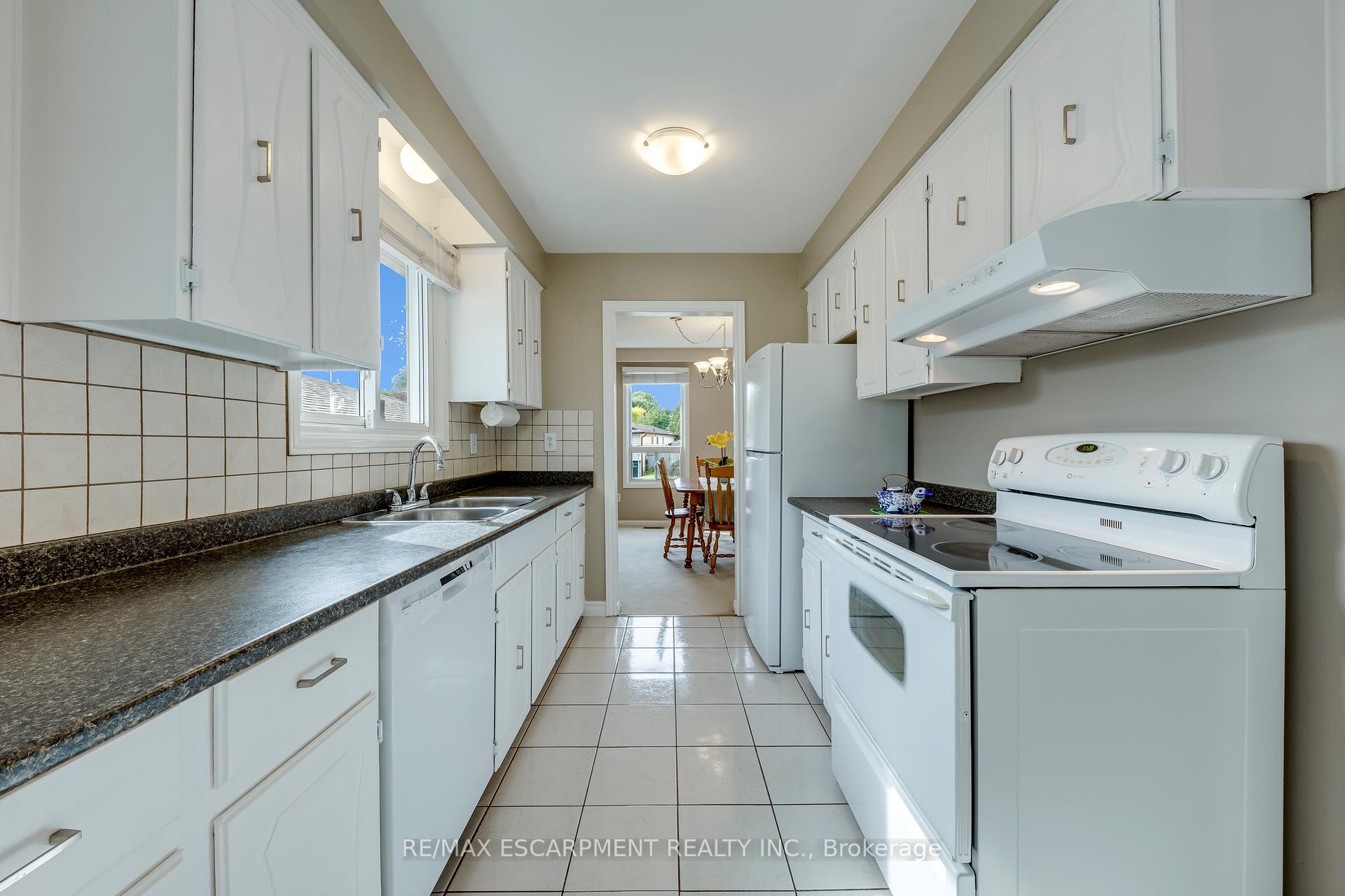 Photo 45 of 625 Belvenia Road, Burlington, Shoreacres — HOMEH