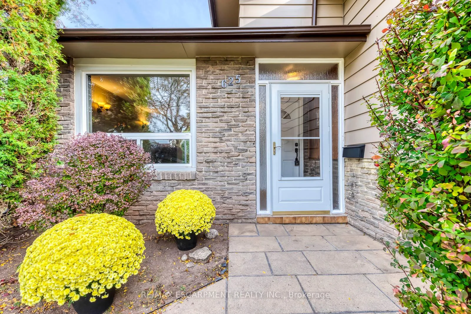 Photo 27 of 625 Belvenia Road, Burlington, Shoreacres — HOMEH