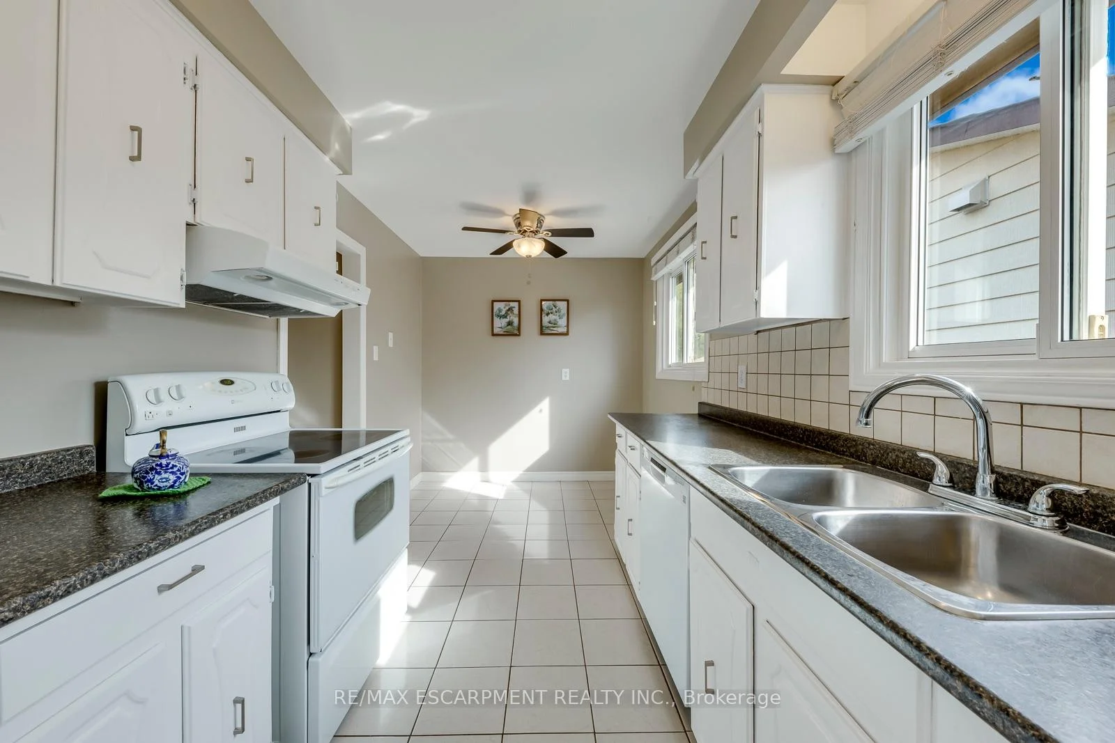 Photo 63 of 625 Belvenia Road, Burlington, Shoreacres — HOMEH