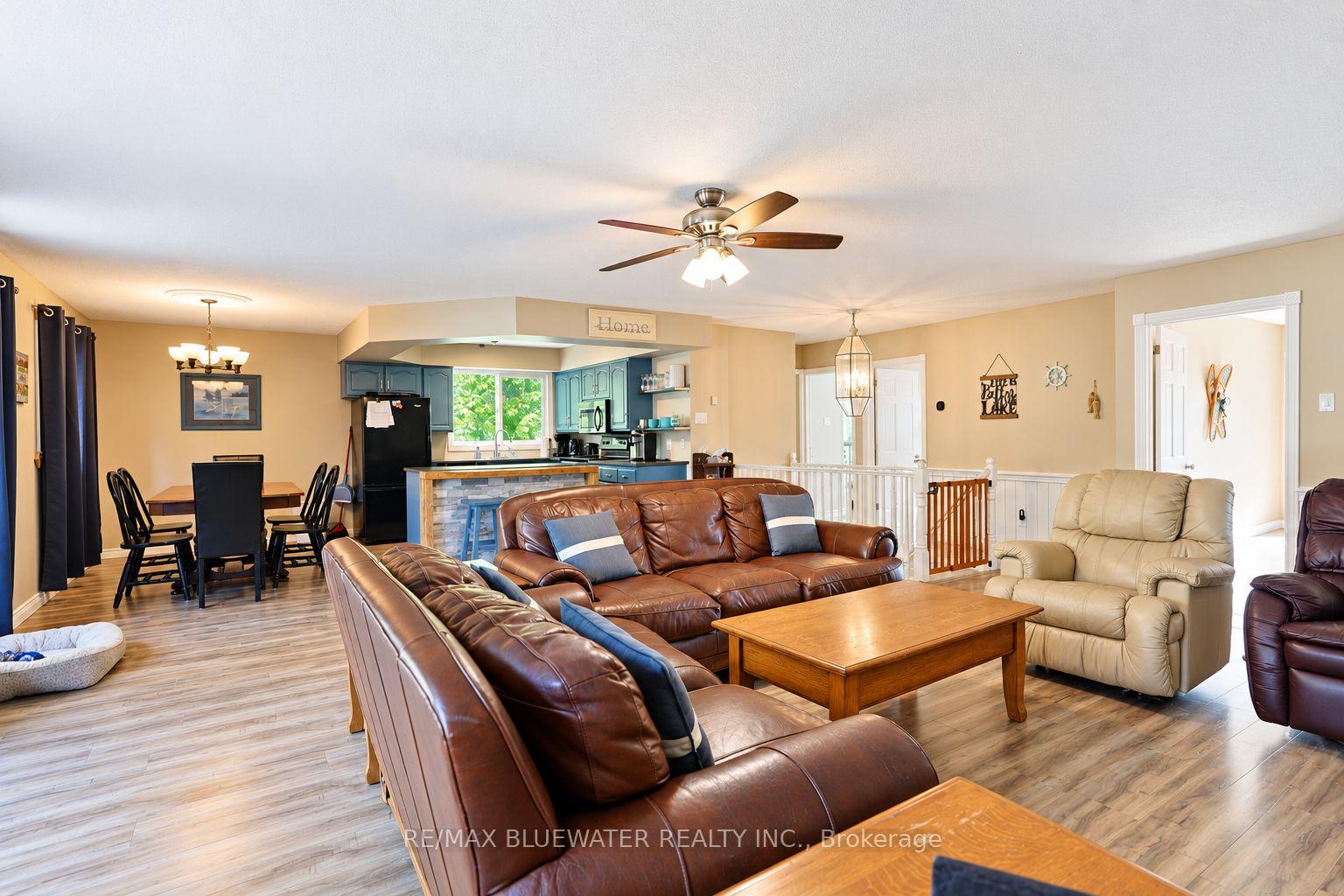 Photo 15 of 8437 Defore Drive, Lambton Shores — HOMEH