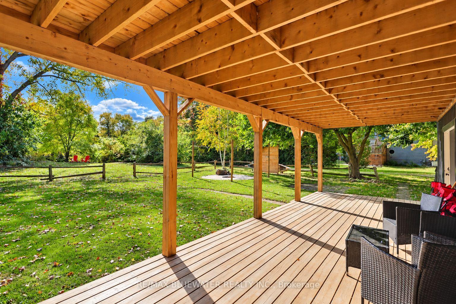 Photo 29 of 8437 Defore Drive, Lambton Shores — HOMEH