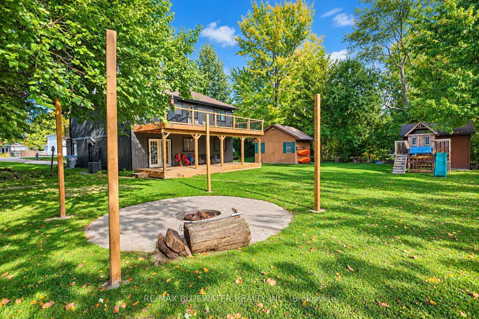 Photo 31 of 8437 Defore Drive, Lambton Shores — HOMEH
