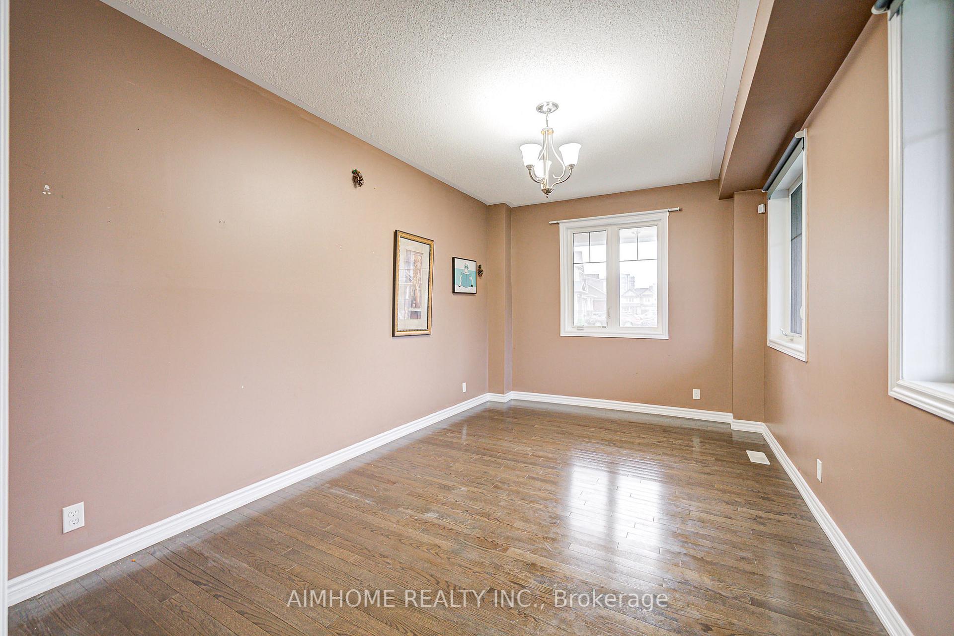 Photo 11 of 2383 Dobbinton Street, Oshawa, Windfields — HOMEH