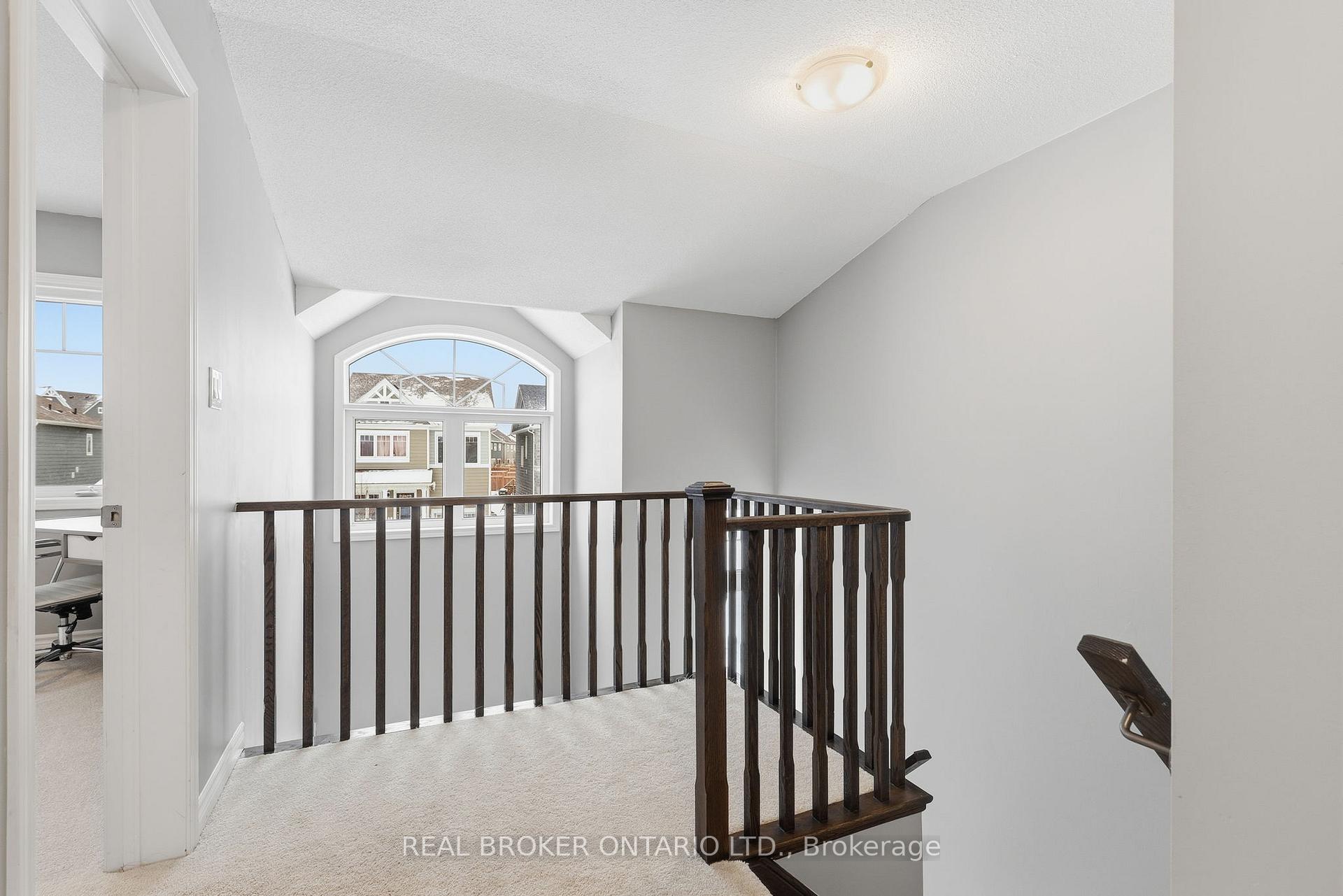 Photo 16 of 38 Sandhill Crane Drive, Wasaga Beach — HOMEH