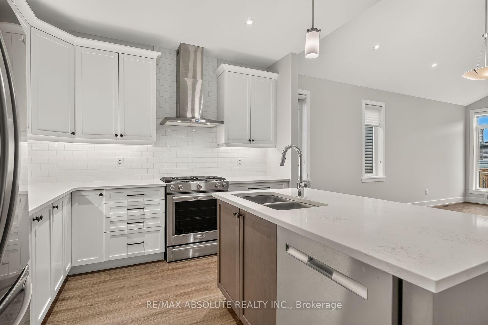 Photo 9 of 116 Mcphail Drive, Carleton Place, Carleton Place — HOMEH