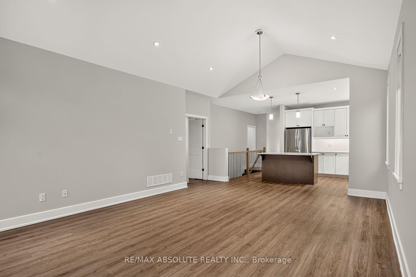 Photo 19 of 116 Mcphail Drive, Carleton Place, Carleton Place — HOMEH