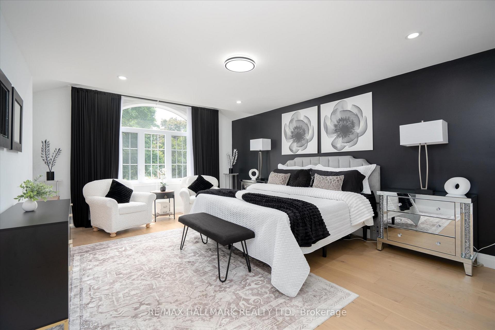 Photo 15 of 119 Charlotte Place, Kitchener, Heritage Park - Kitchener — HOMEH