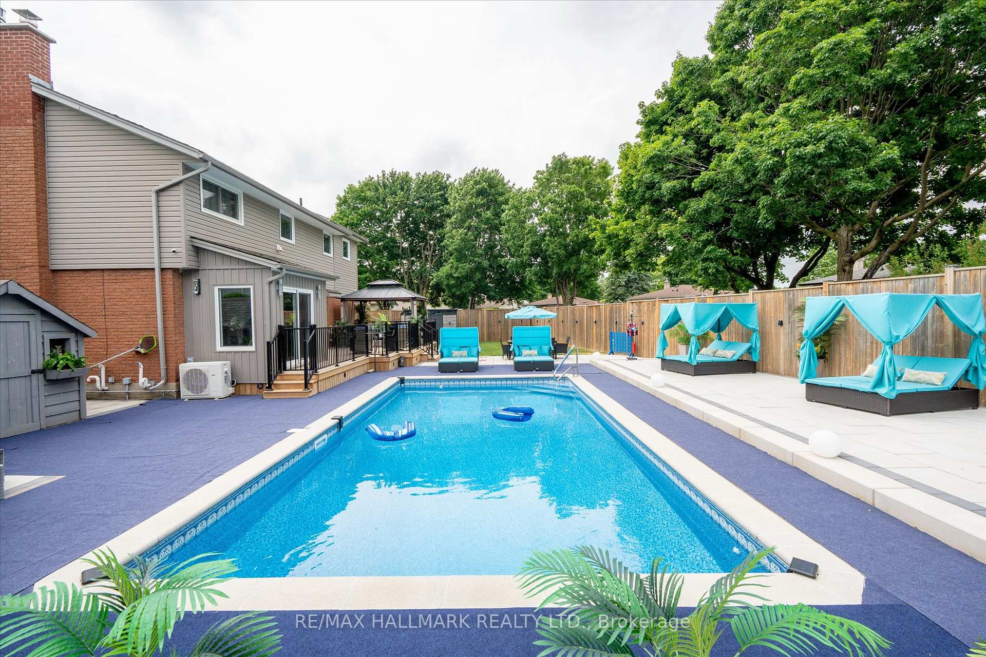 Photo 30 of 119 Charlotte Place, Kitchener, Heritage Park - Kitchener — HOMEH