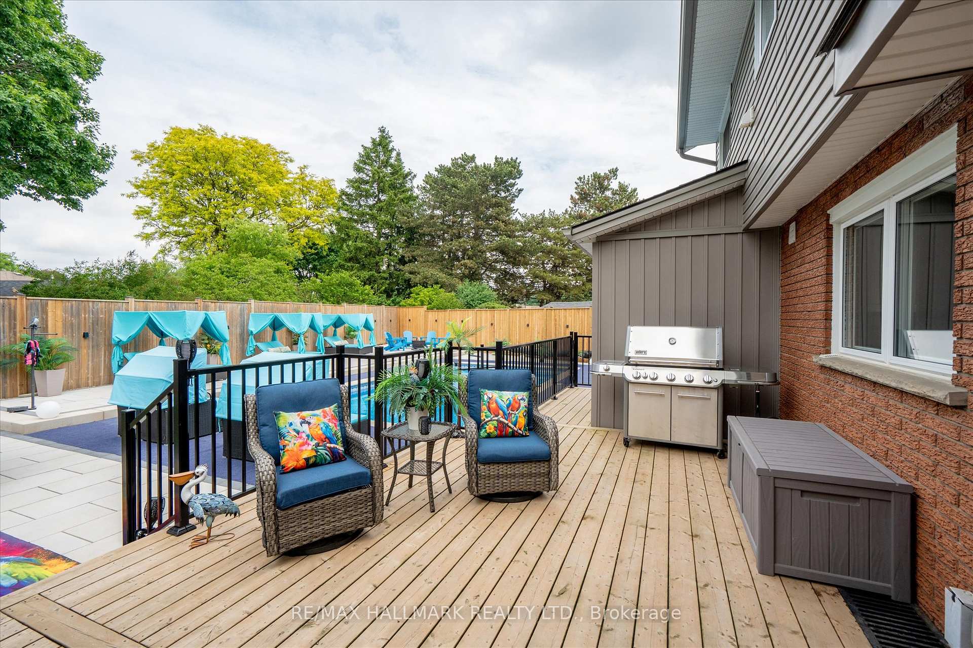 Photo 31 of 119 Charlotte Place, Kitchener, Heritage Park - Kitchener — HOMEH