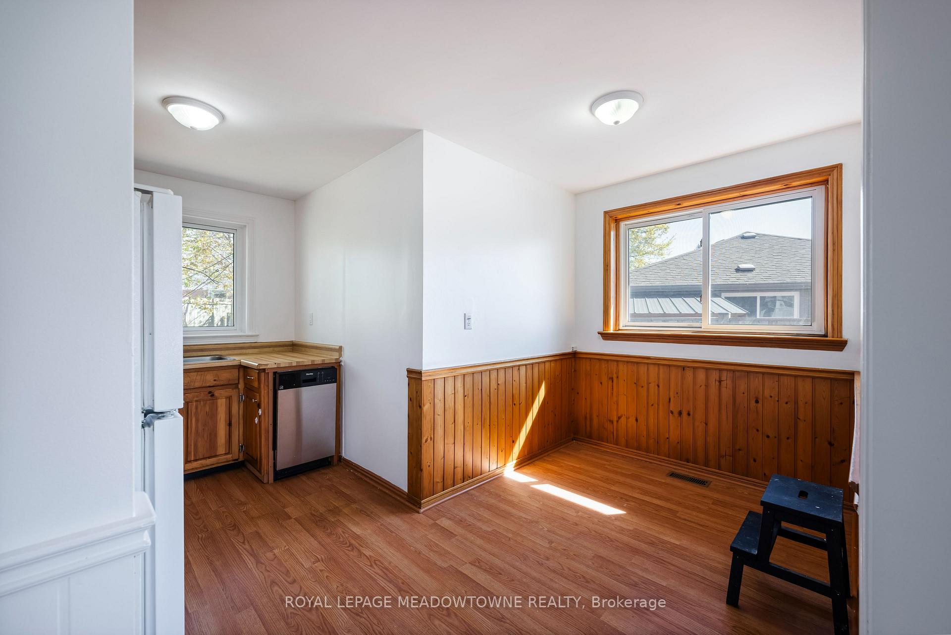 Photo 15 of 169 Longfield Road, Halton Hills, Acton — HOMEH