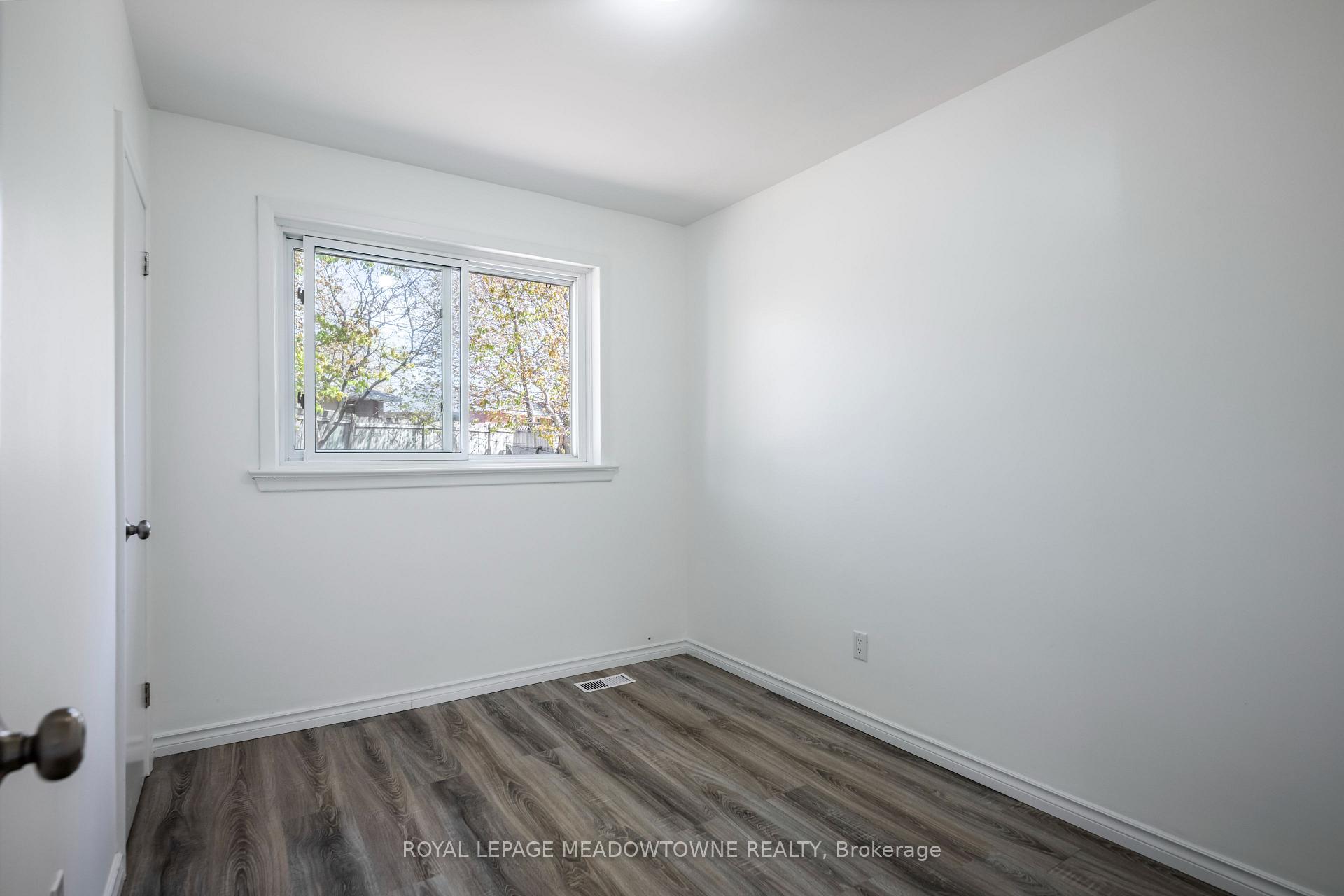 Photo 25 of 169 Longfield Road, Halton Hills, Acton — HOMEH