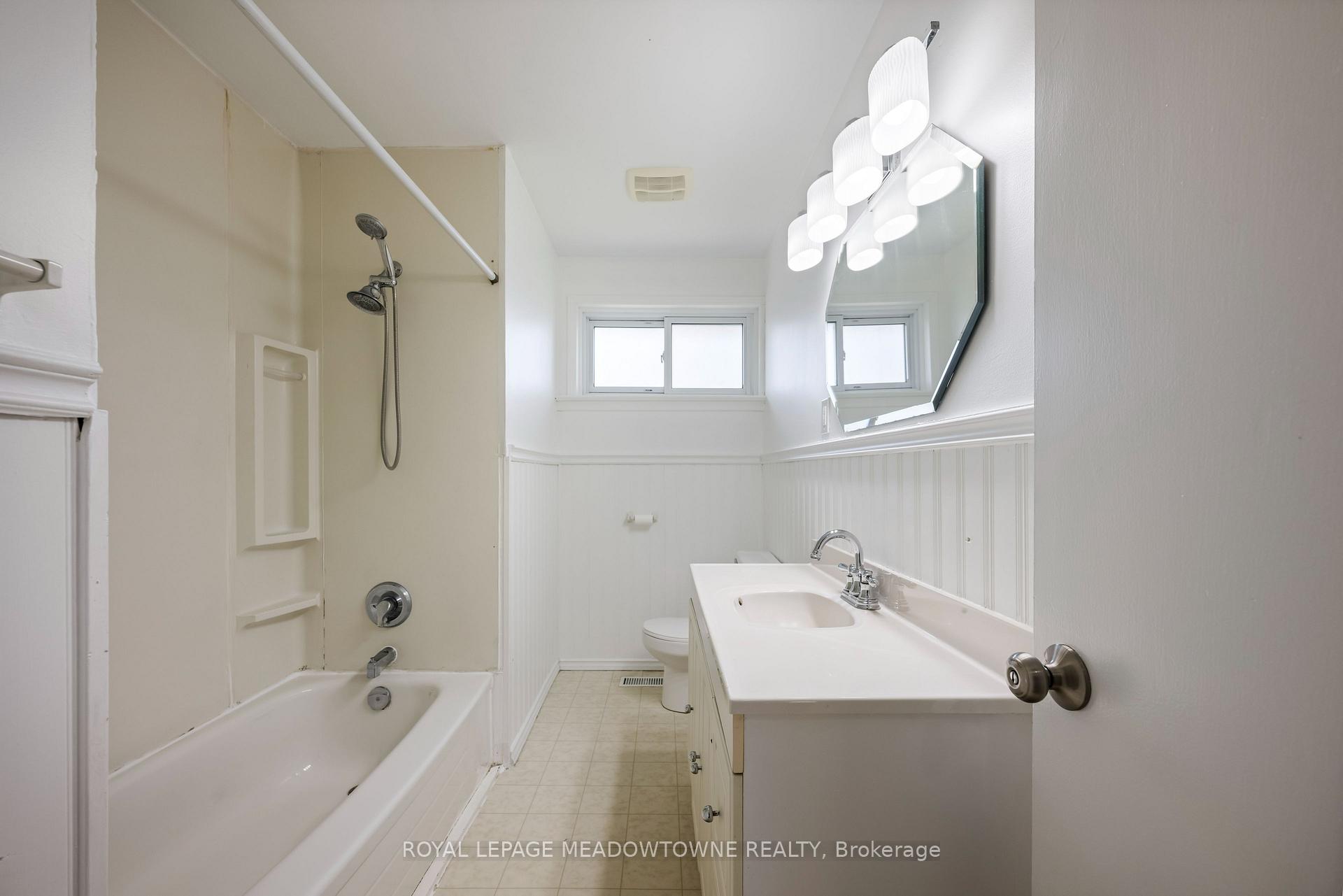 Photo 28 of 169 Longfield Road, Halton Hills, Acton — HOMEH