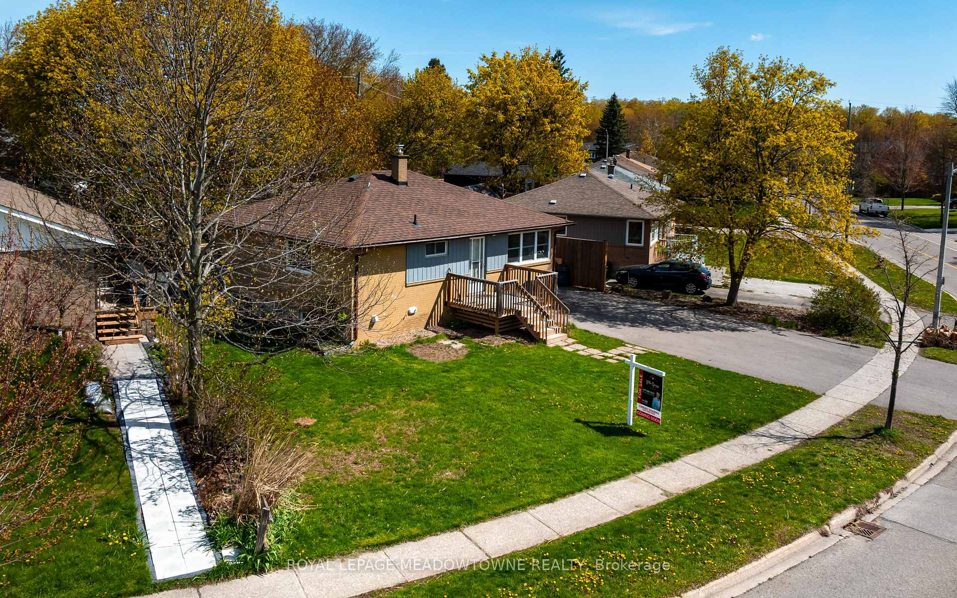 Photo 50 of 169 Longfield Road, Halton Hills, Acton — HOMEH