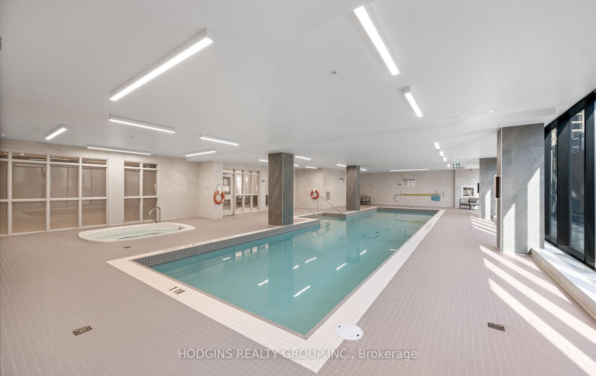 Photo 23 of Unit 813, 1035 Southdown Road, Mississauga, Clarkson — HOMEH