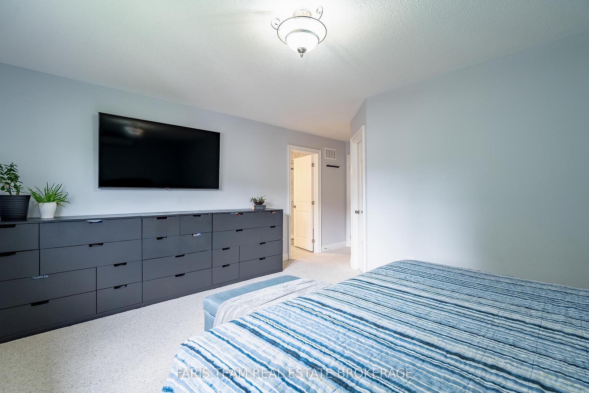 Photo 16 of 7 Mancini Drive, Essa, Angus — HOMEH