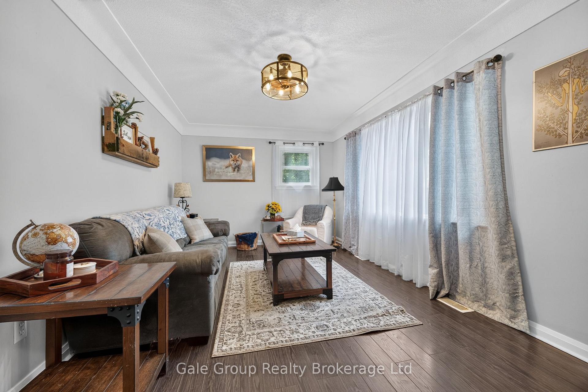 Photo 6 of 1 Britton Drive, St. Thomas — HOMEH