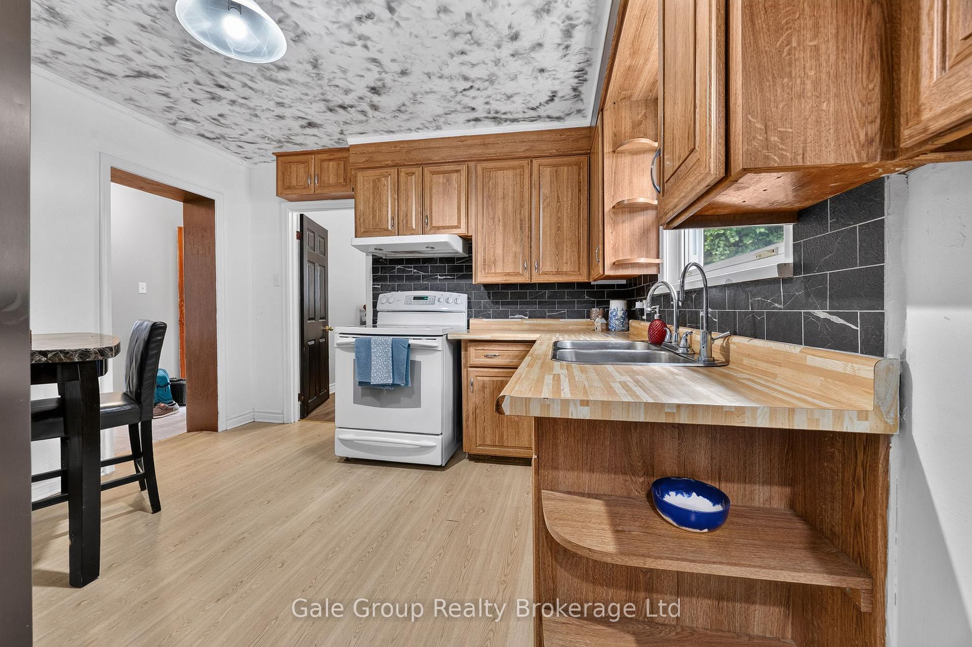 Photo 13 of 1 Britton Drive, St. Thomas — HOMEH