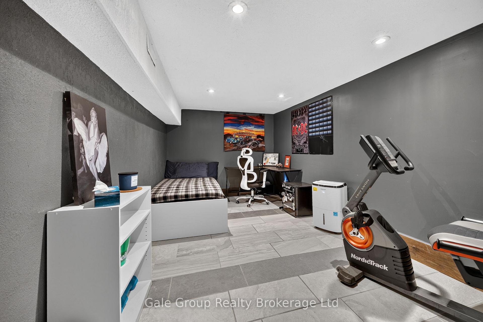 Photo 19 of 1 Britton Drive, St. Thomas — HOMEH