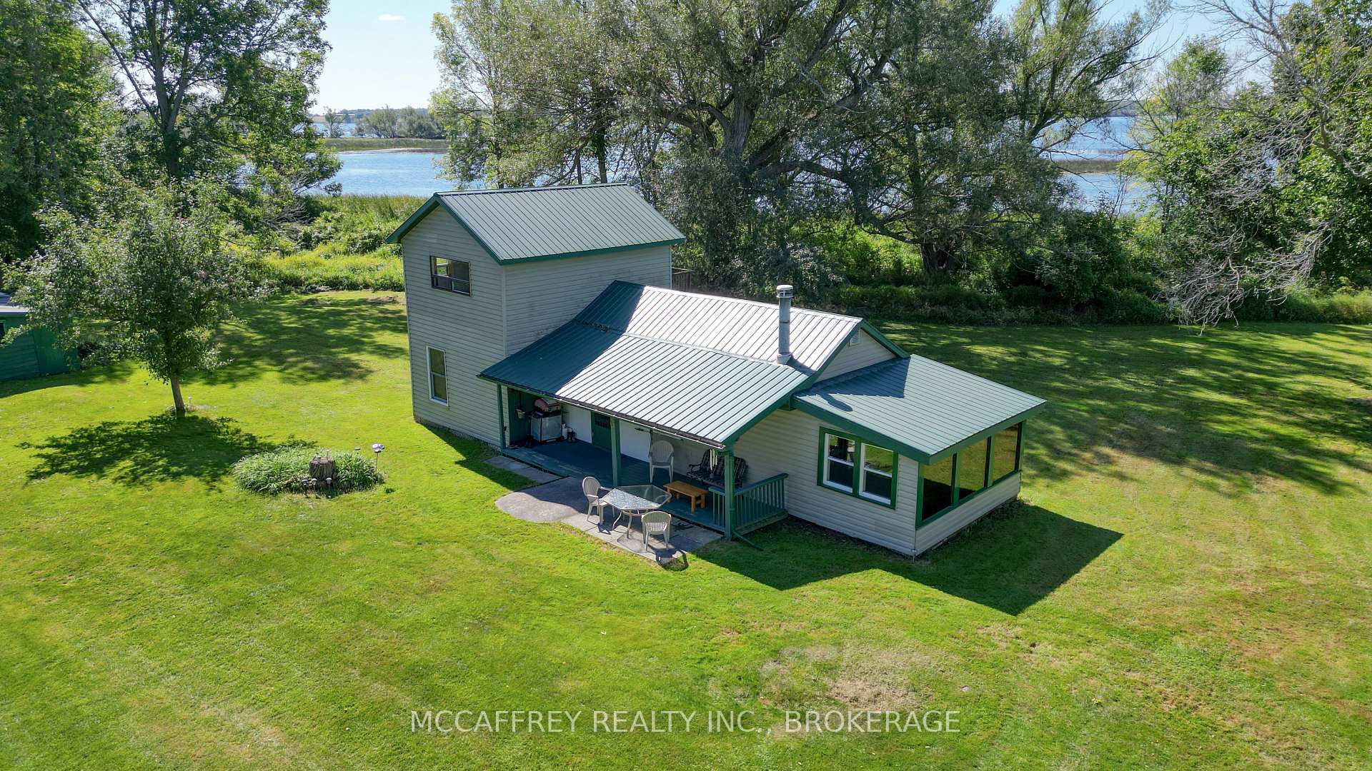 Photo 2 of 1280 Galt Street, Greater Napanee, Greater Napanee — HOMEH
