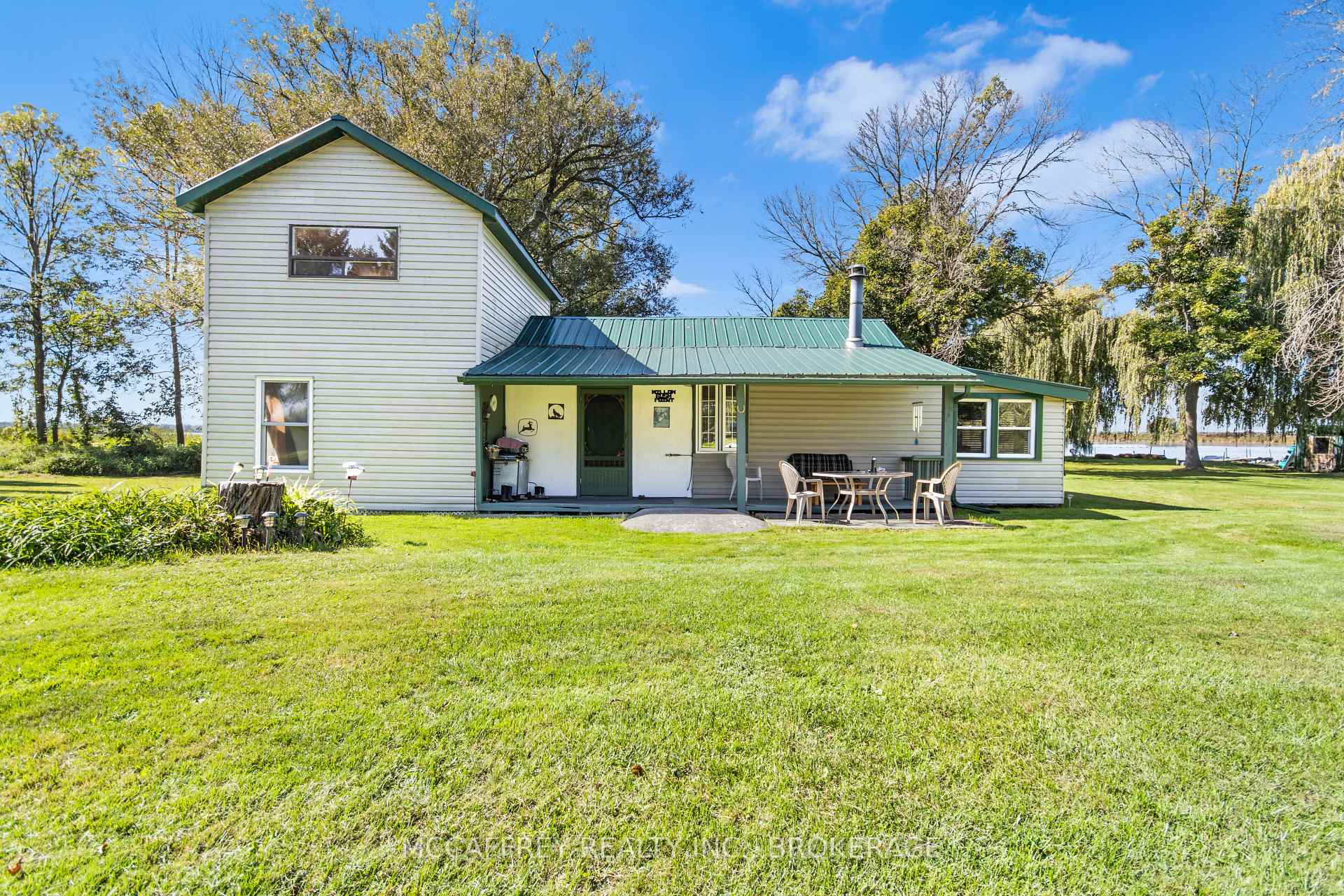 Photo 3 of 1280 Galt Street, Greater Napanee, Greater Napanee — HOMEH