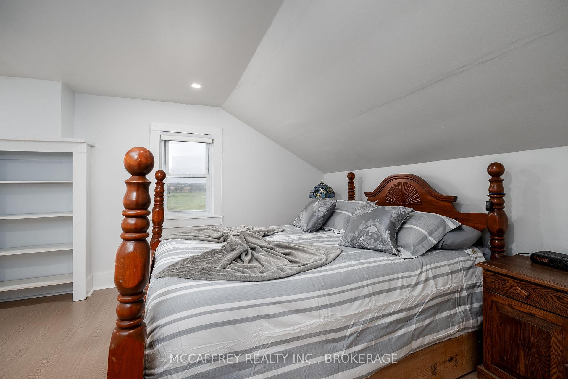 Photo 20 of 6986 Old Highway 2, Tyendinaga, Tyendinaga Township — HOMEH