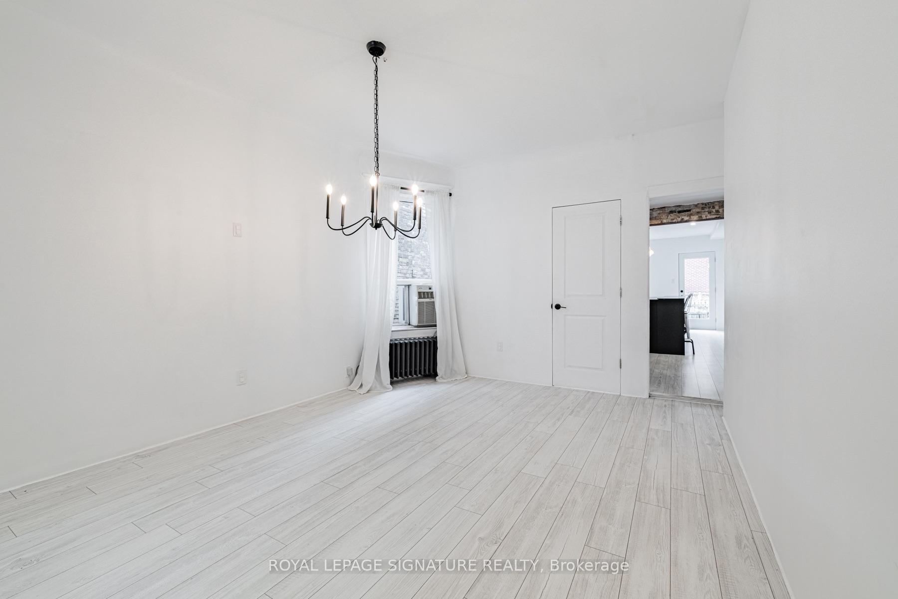 Photo 6 of 8 Adrian Avenue, Toronto, Weston-Pellam Park — HOMEH