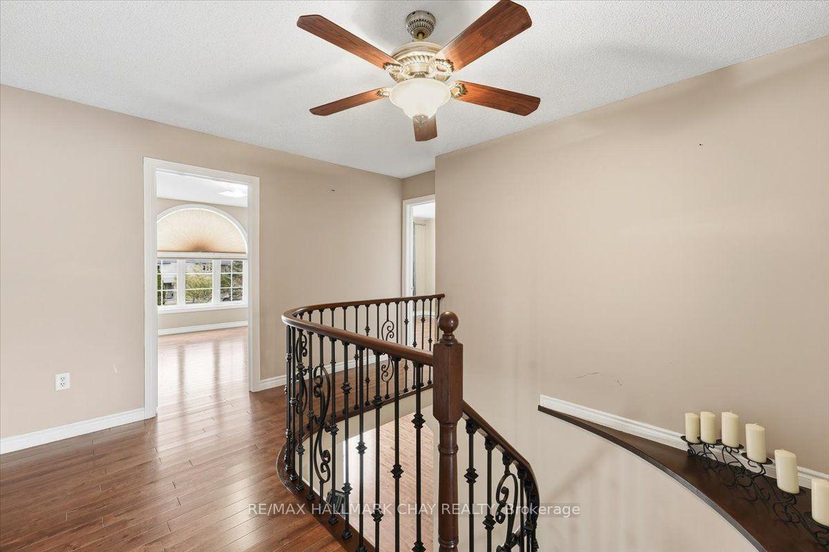 Photo 15 of Unit Main/Upper, 484 Ferndale Drive, Barrie, Northwest — HOMEH