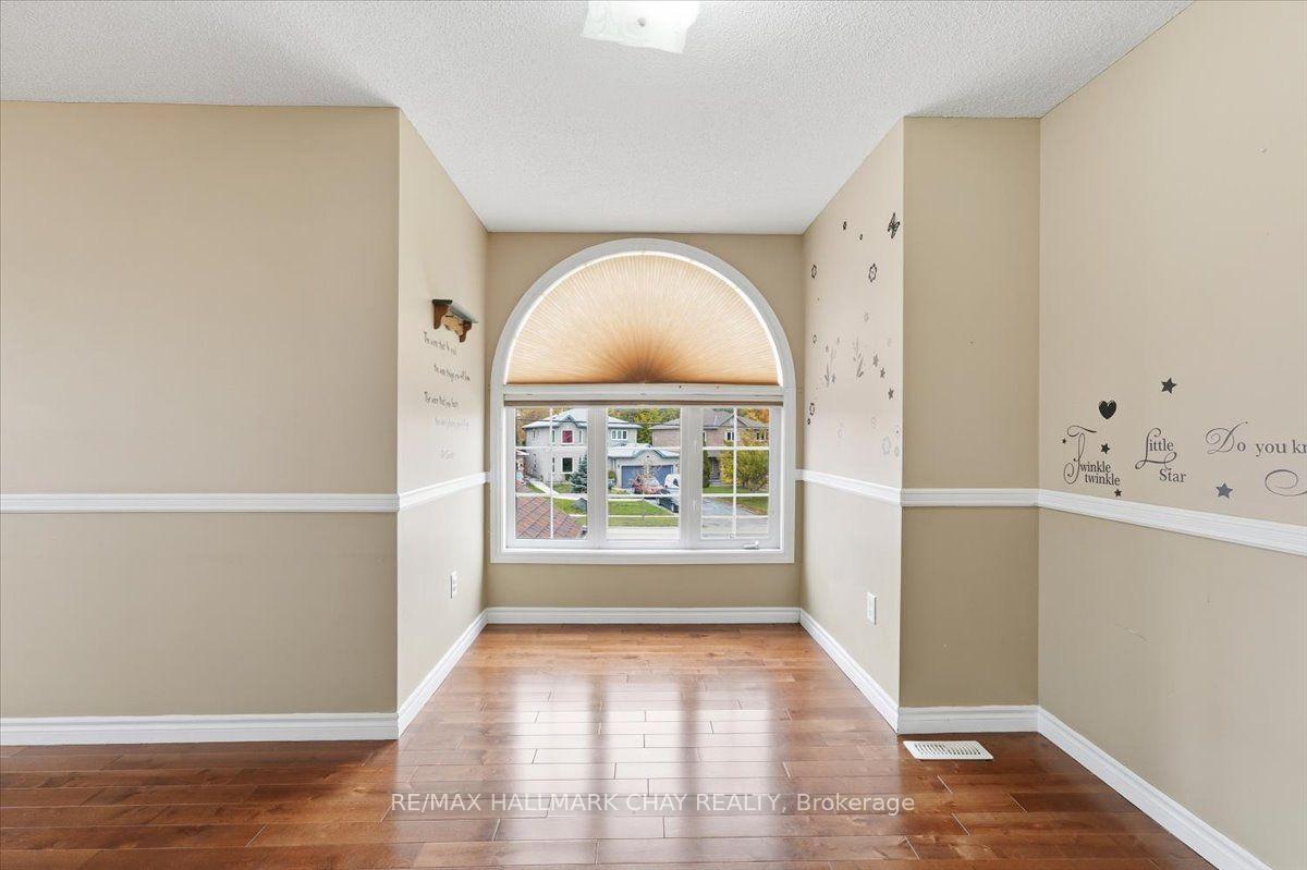 Photo 21 of Unit Main/Upper, 484 Ferndale Drive, Barrie, Northwest — HOMEH