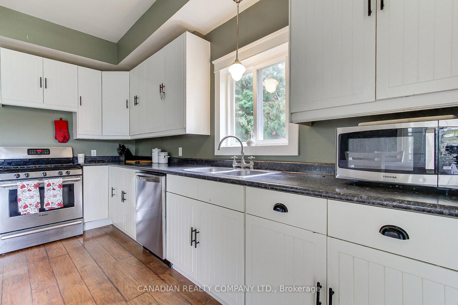 Photo 8 of 59 Johnston Street, Georgina, Pefferlaw — HOMEH