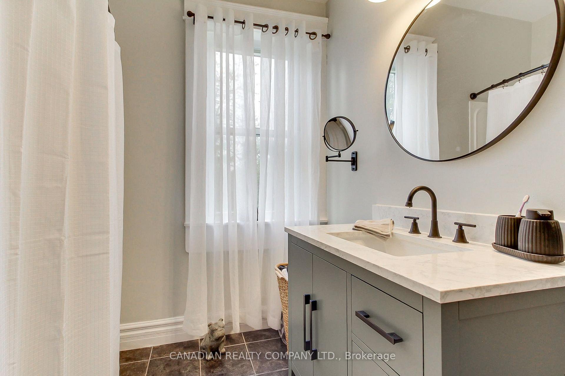 Photo 18 of 59 Johnston Street, Georgina, Pefferlaw — HOMEH