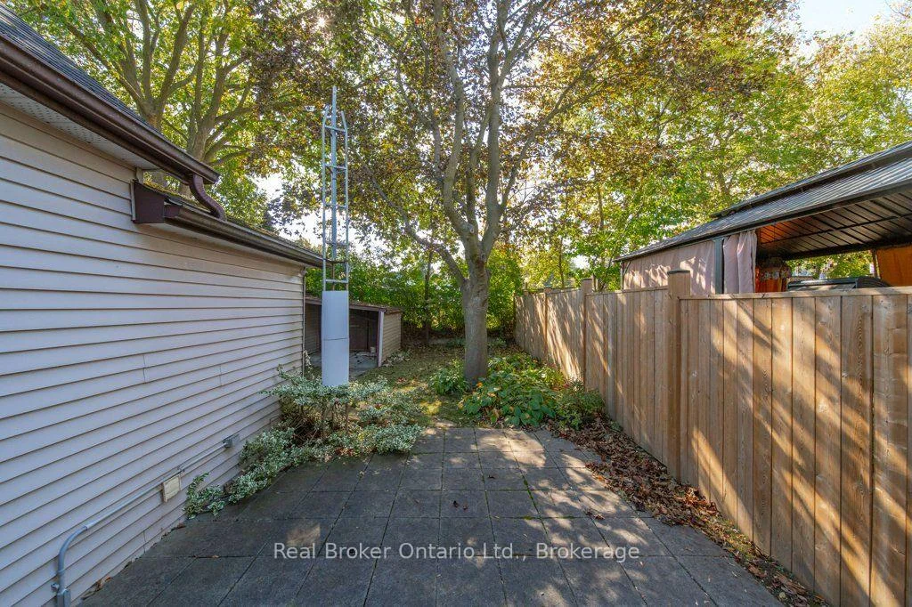 Photo 6 of 84 Alma Street N, Guelph, Junction/Onward Willow — HOMEH