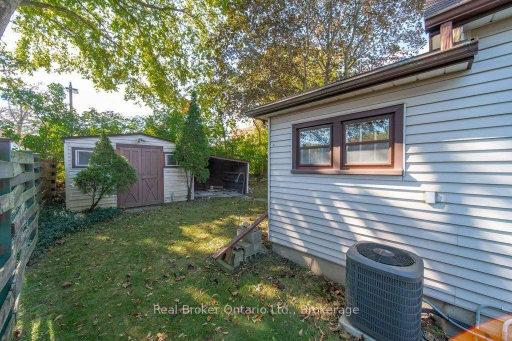 Photo 13 of 84 Alma Street N, Guelph, Junction/Onward Willow — HOMEH